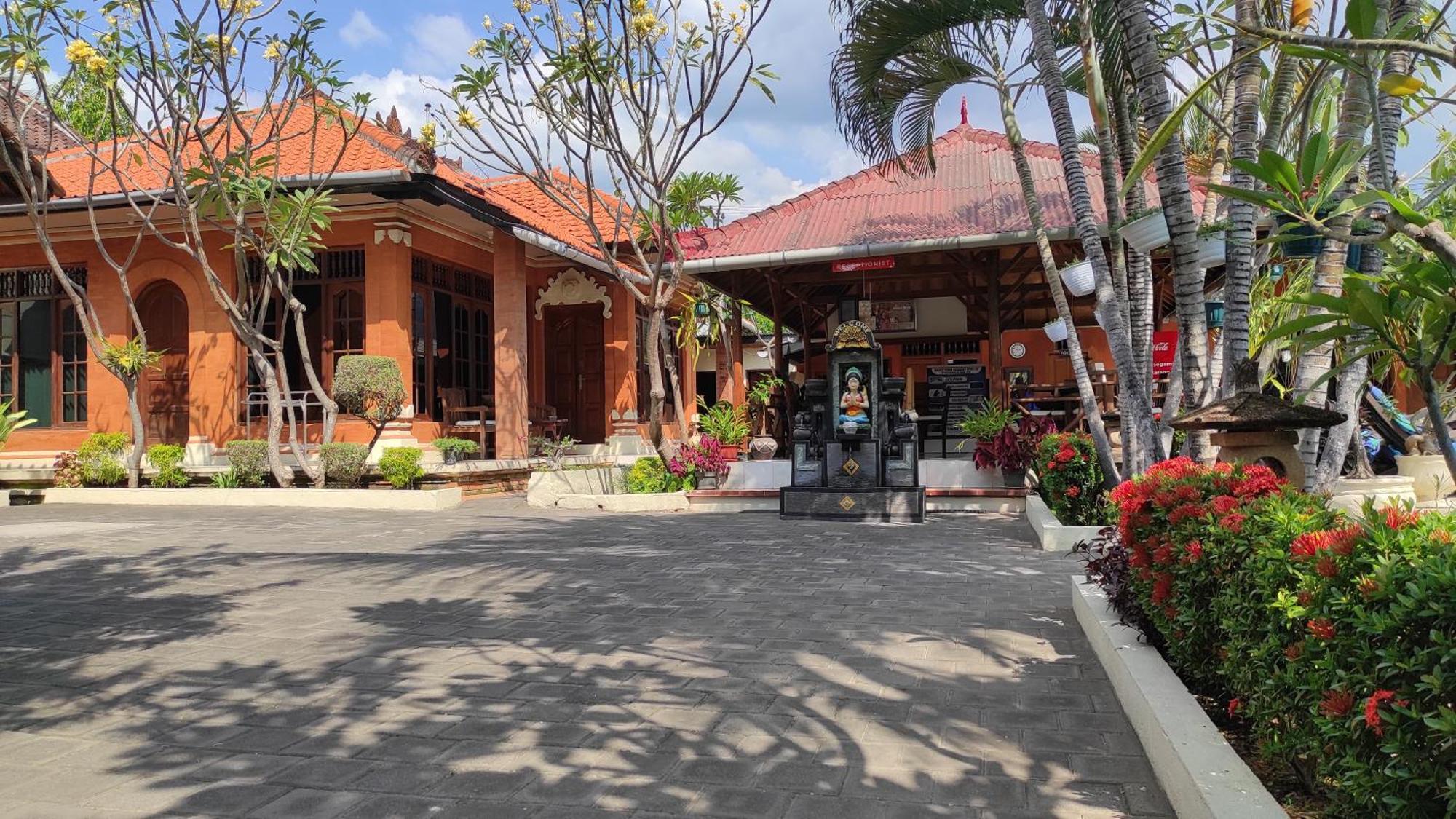 Keyani Bungalows Lovina Extérieur photo
