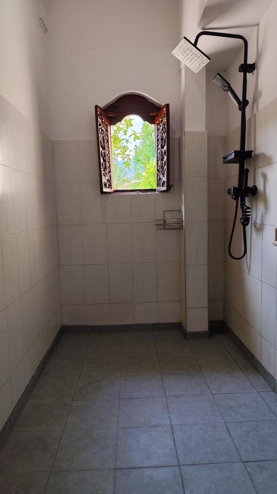 Keyani Bungalows Lovina Extérieur photo