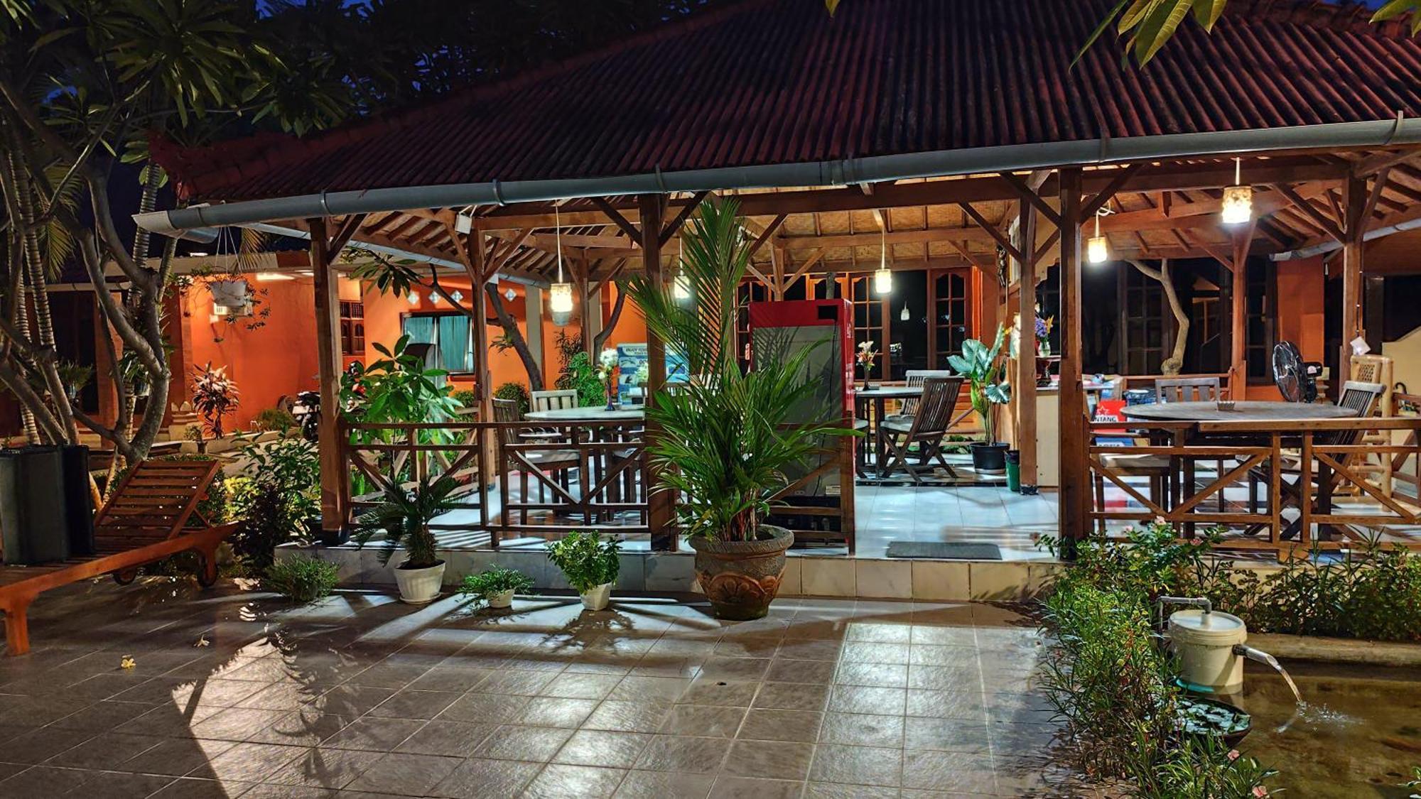Keyani Bungalows Lovina Extérieur photo